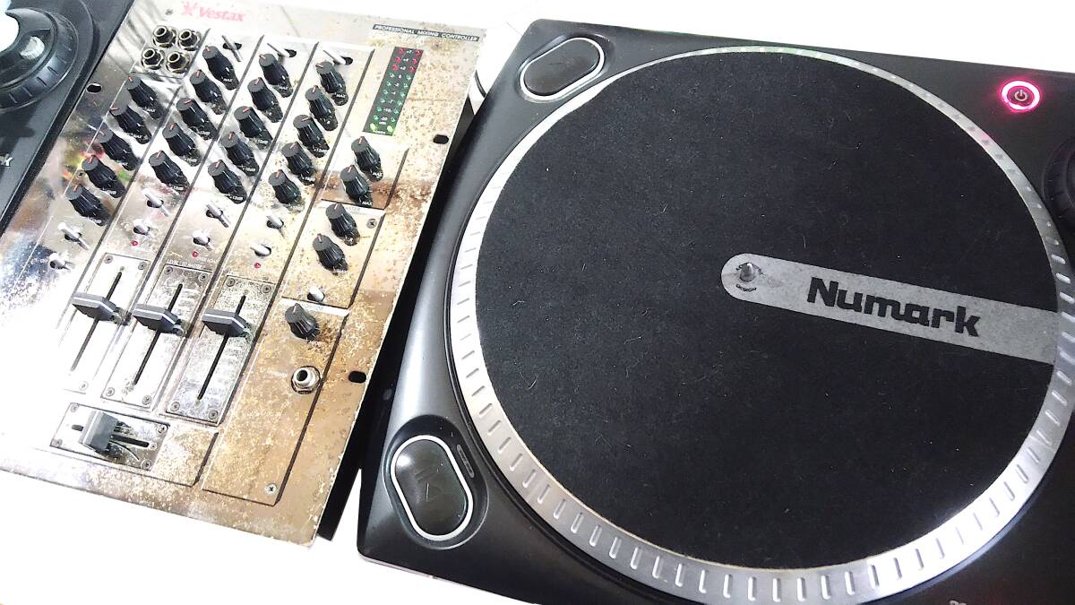 送料本文 VESTAX ベスタックス DJ MIXER ミキサー ＆ NUMARK ターンテーブル 2種 レコード プレイヤー 音出 現状 詳細本文 管理番号2304の画像6