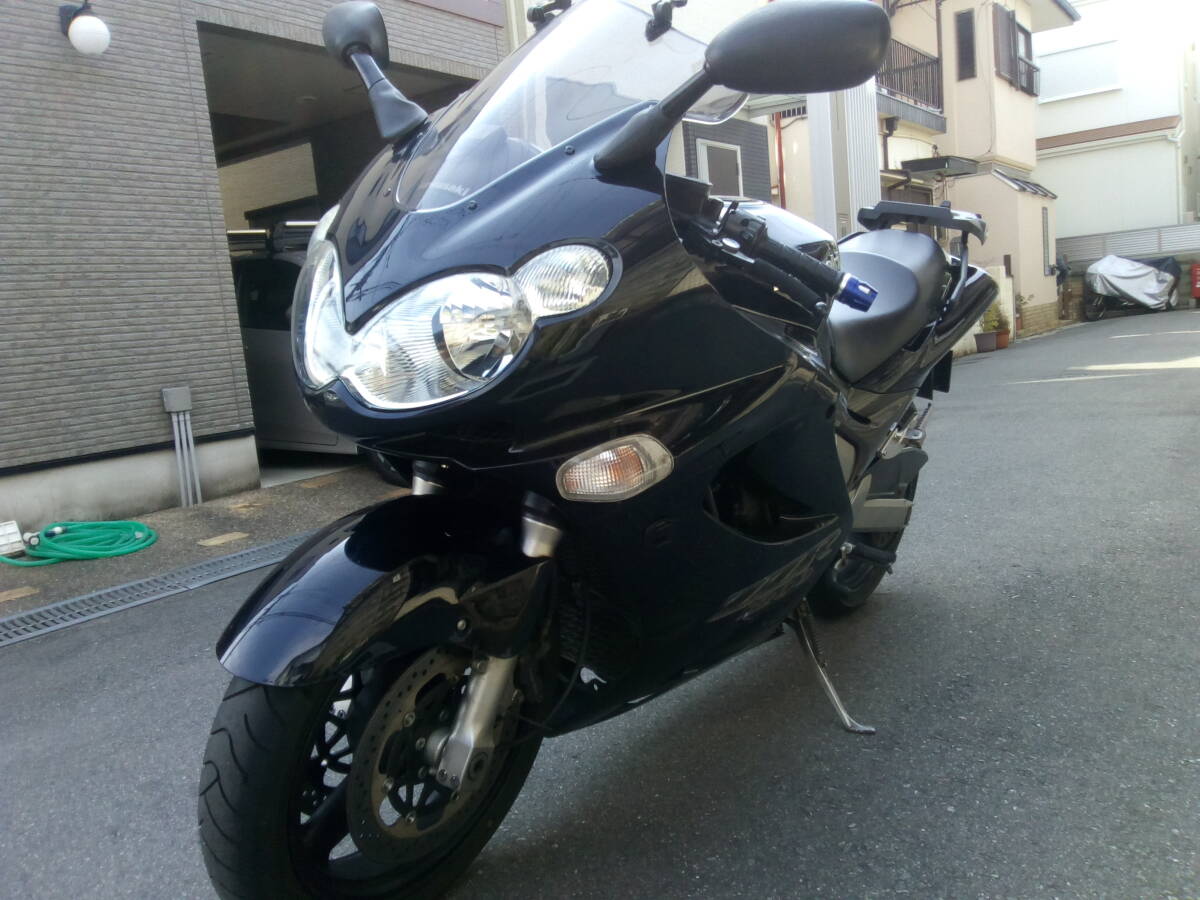 大阪　ZZ-R1200 走行26500km 車検2025年1月迄　ナサートマフラー　ETC付　　カワサキ　kawasaki　ZZR1200 ZZR1400_画像1