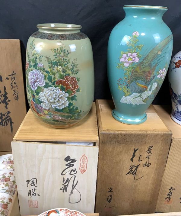 0u1k44-010 ceramics summarize 15 point set gross weight 21.7. Japanese-style tableware tea utensils tableware sake cup and bottle Kutani Arita . Kasama . large plate teacup vase flower .. flower vase . thing present condition goods 