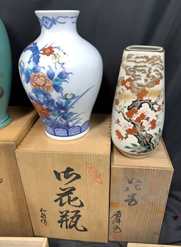 0u1k44-010 ceramics summarize 15 point set gross weight 21.7. Japanese-style tableware tea utensils tableware sake cup and bottle Kutani Arita . Kasama . large plate teacup vase flower .. flower vase . thing present condition goods 