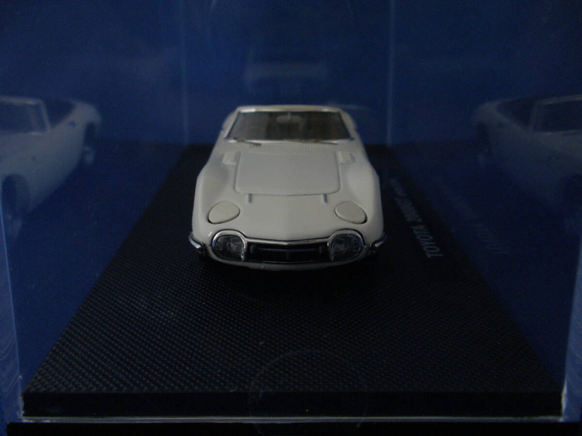 トミカ　エブロ　1/43　トヨタ　2000GT　オープンタイプ_画像4