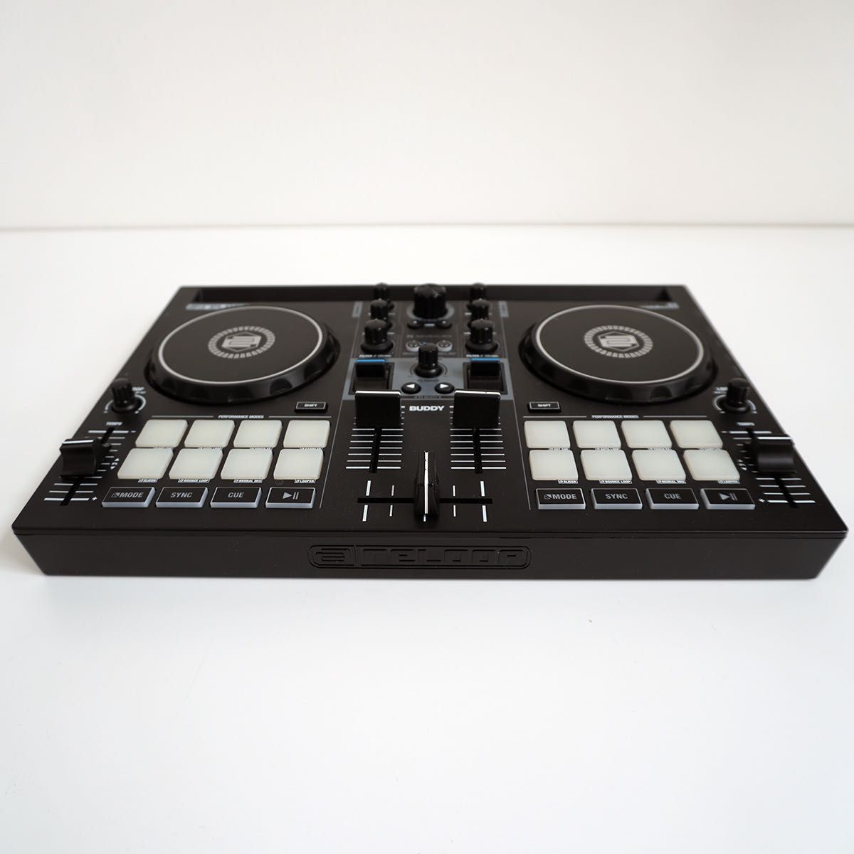 Reloop BUDDY djay専用 2チャンネルDJコントローラー Apple Reloop BUDDY djay専用 2チャンネルDJコントローラー Apple