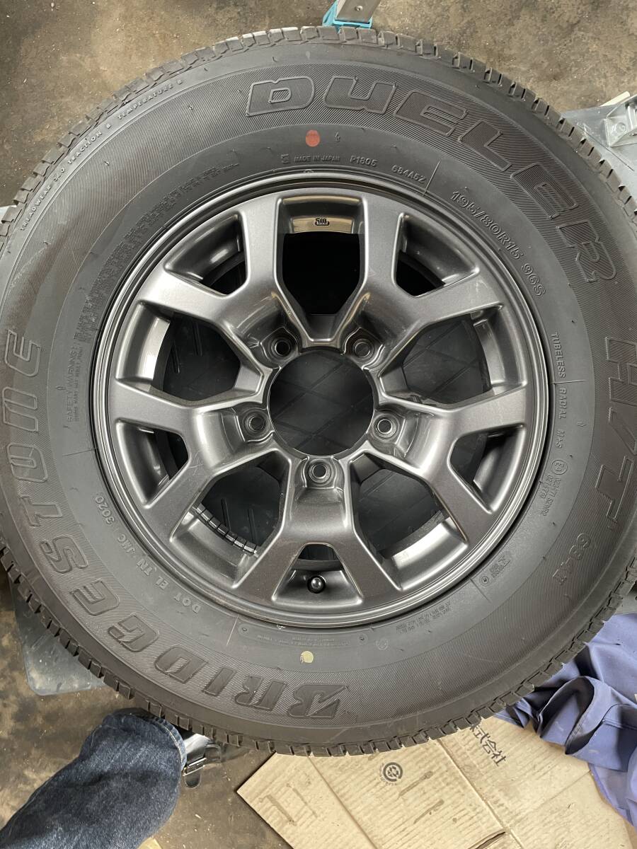 倉庫保管! スズキ ジムニーシエラ JB74W 純正 ホイール タイヤ 4本SET 5H-139.7 15インチ 195/80R15 2018年 ブリヂストン デューラー_画像1