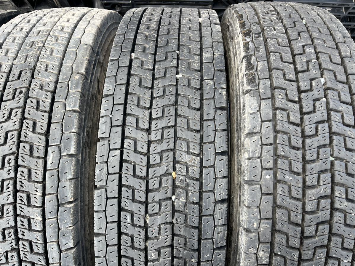 TBLT206 中古タイヤ 225/80R17.5 YOKOHAMA ZEN903zw ヨコハマ ゼン 冬タイヤ スタッドレス LT 中型 トラック用 6本セット_画像3