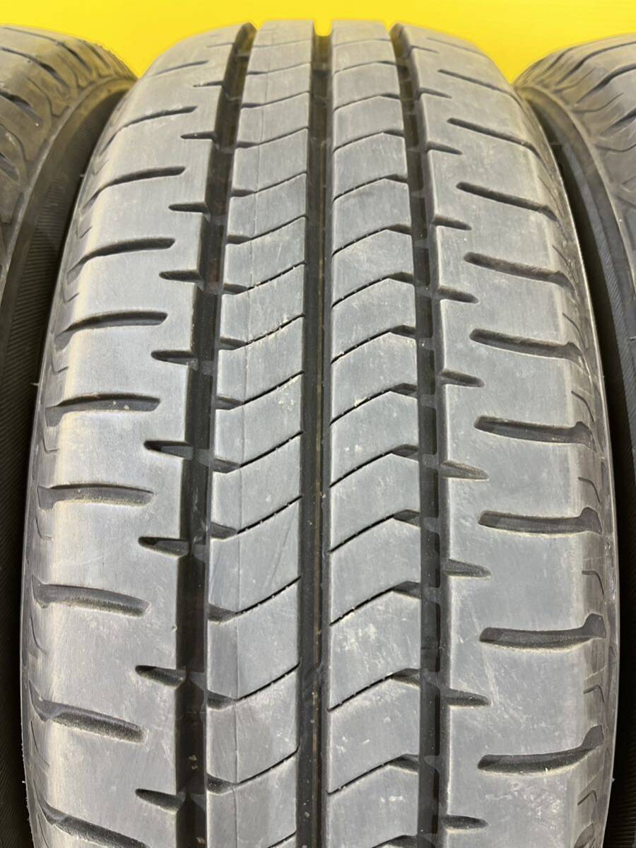 T903 中古タイヤ 185/60R15 BRIDGESTONE NEWNO ブリヂストン ニューノ 夏タイヤ サマータイヤ バリ溝 2023年製 4本セットの画像3