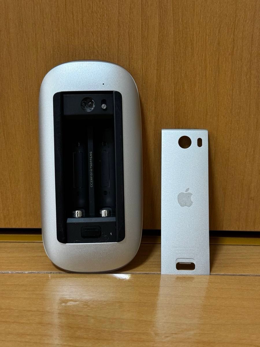 動作OK Apple 純正 アップル マジック マウス Bluetooth Magic Mouse 検索用　iPhone iPad