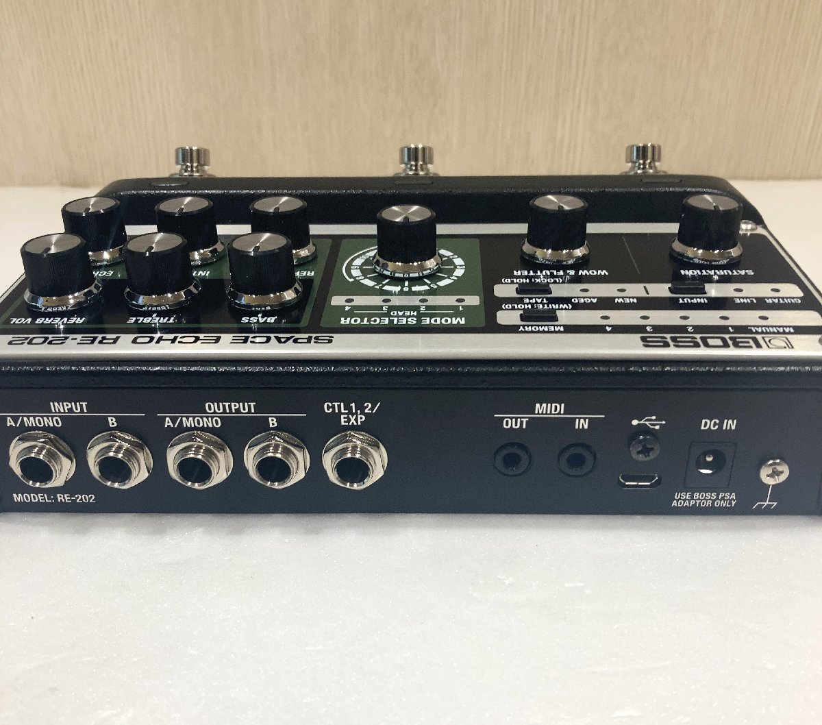 【76】1円～ 未使用品 BOSS Space Echo RE-202 エフェクター 外箱・説明書・ACアダプター付き 動作未確認の画像6