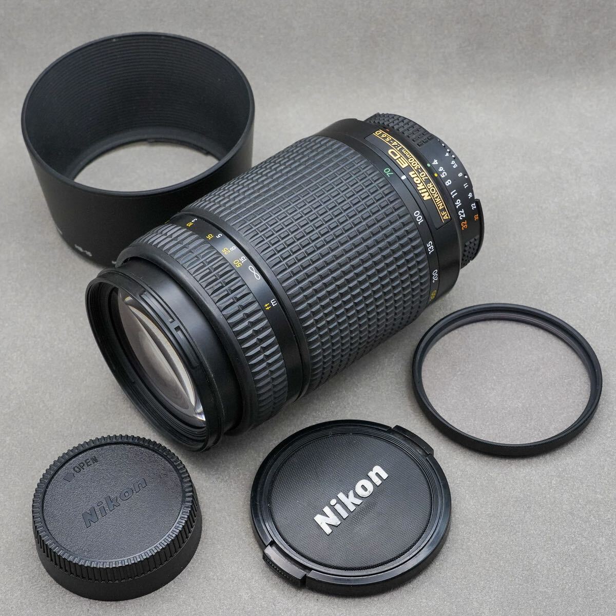 「美品」ニコン Nikon ED AF NIKKOR 70-300mm 1:4-5.6 D HB-15 フード付き_画像1