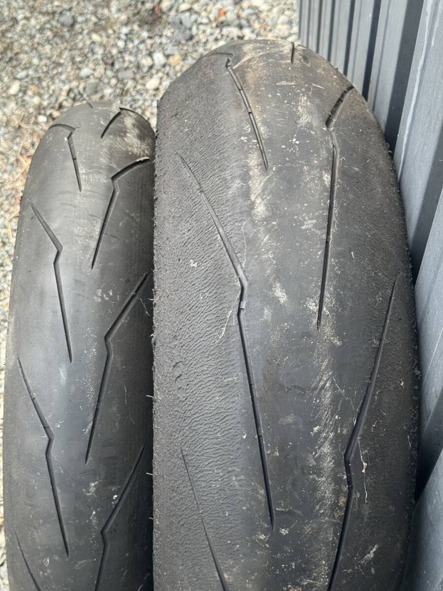 ピレリ　スパコルV3　ＳＰ　120/70R17　200/55R17 中古品　前後セット_画像4