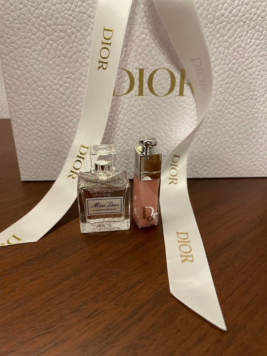 Dior コスメ　ミスディオール　ミニチュア　アディクト　リップ　マキシマイザー