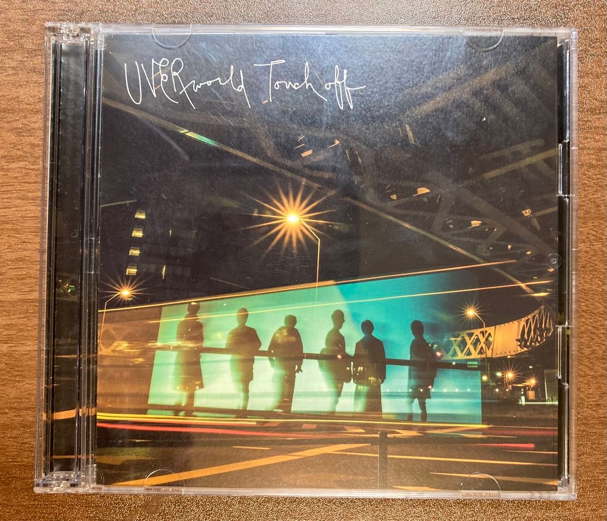 【初回生産限定盤】 UVER「Touch off 」(CD+ライブ音源CD付き)