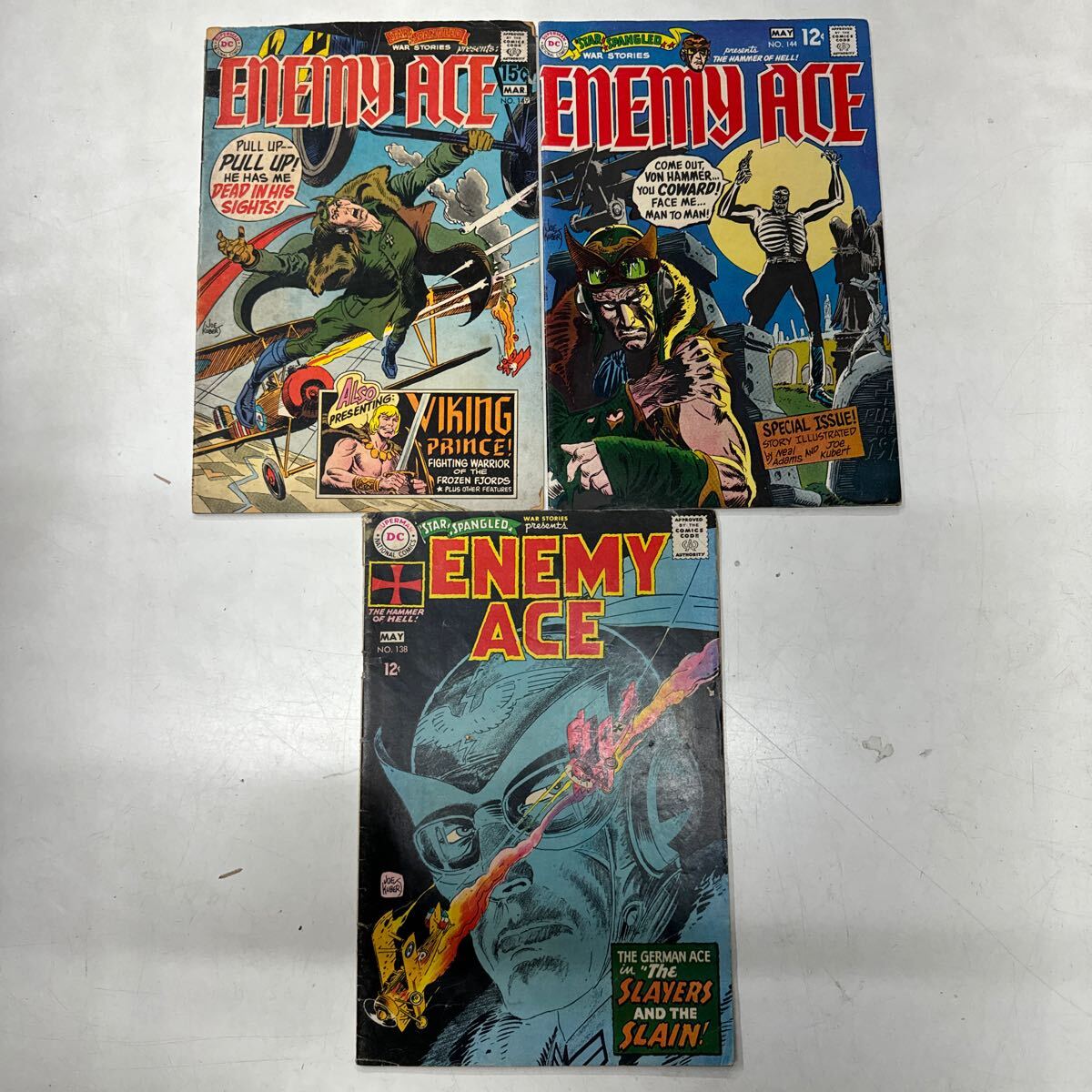 a0414-15. foreign book American Comics ENEMY ACE summarize STAR SPANGLED DC comics that time thing rare military rtro American