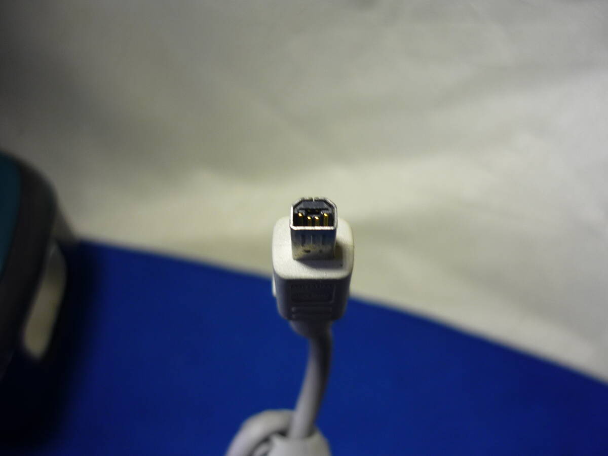 USBケーブル　■USBタイプA オス ⇔ 4ピン Mini-B オス■　台形＋四角　長さ 約90cm　フェライトコア付　現状品_画像6