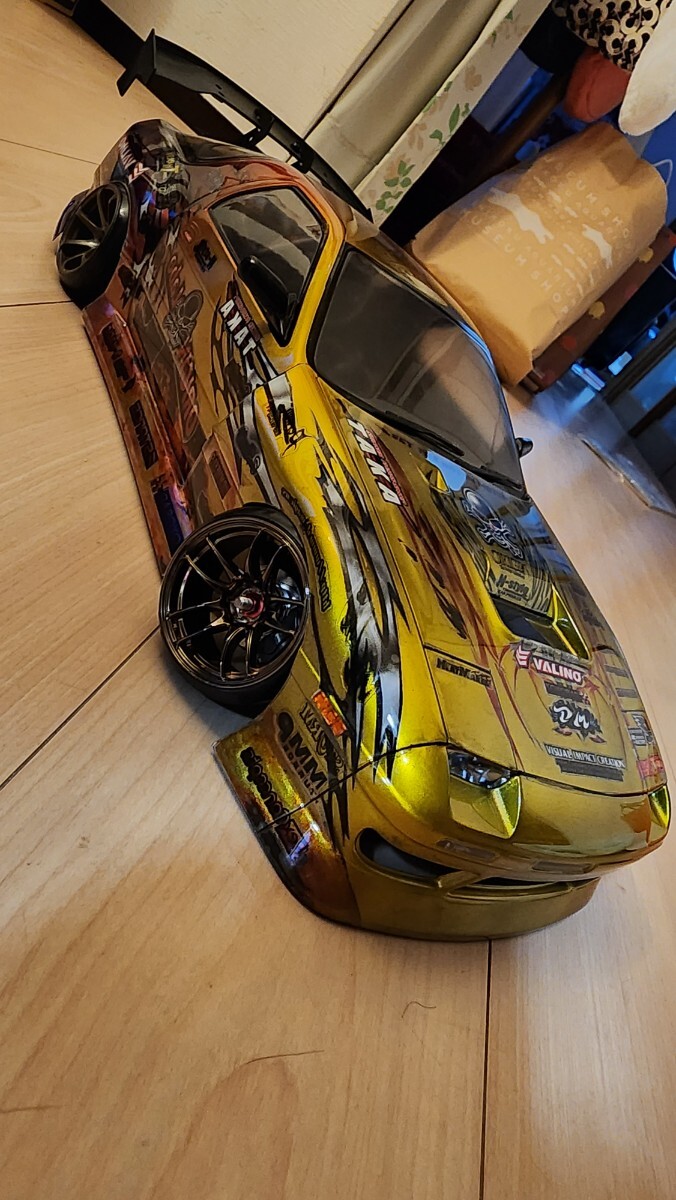 Bibian 比比昂 - ヨコモ サムライFC RX-7 TAKAステッカー裏張り Bibian 比比昂 - ヨコモ サムライFC RX-7 TAKAステッカー裏張り