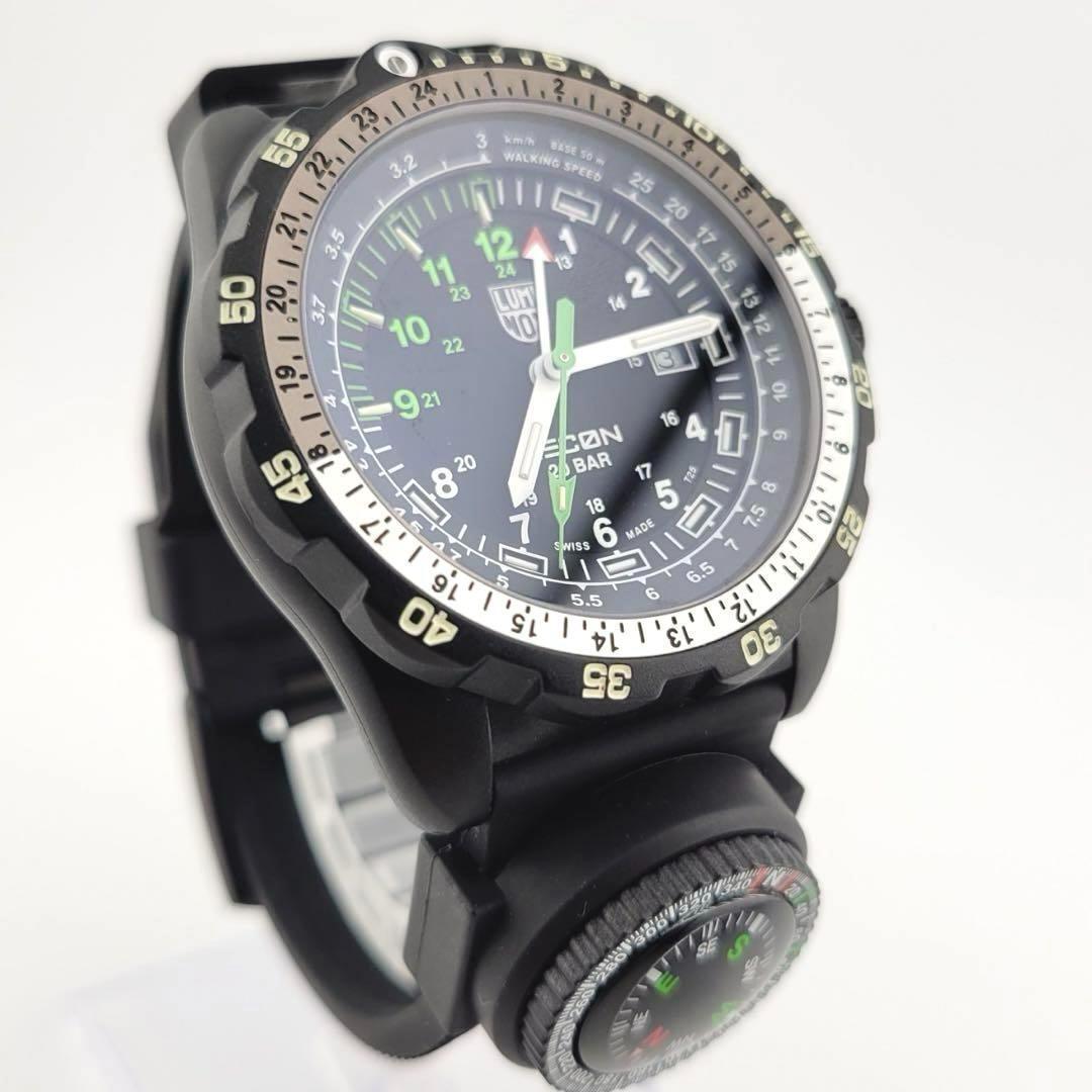 極美品 LUMINOX ルミノックス RECON SERIES 8830 リーコン ナビゲーション コンパス付き クォーツ 腕時計 メンズ グリーン ブラックの画像3