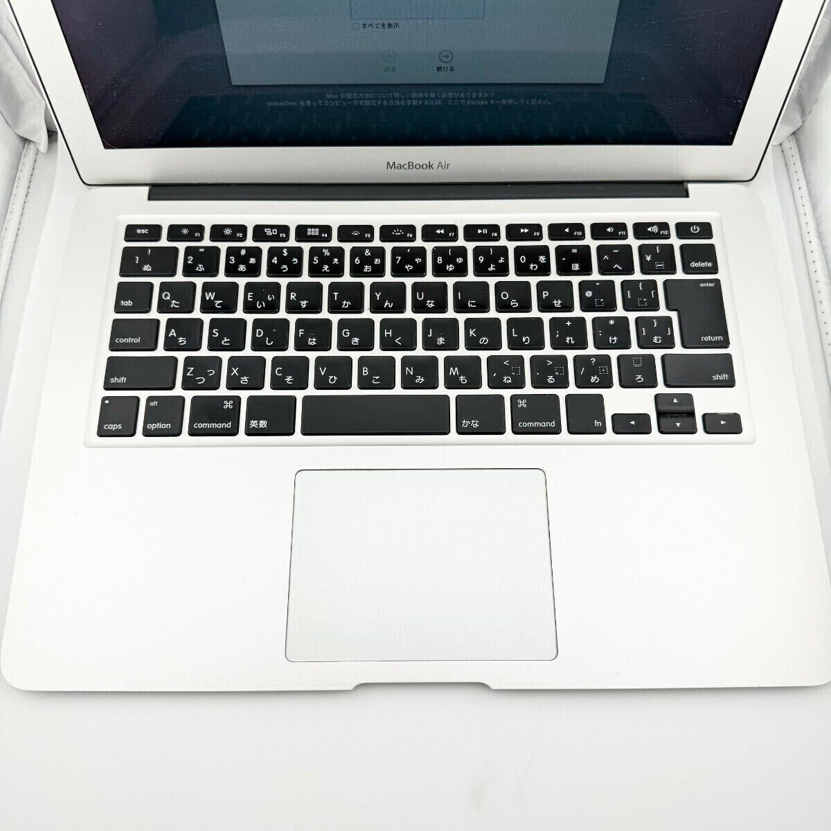 動作品Apple Macbook Air アップル マックブックエアー ノートパソコン PC Mid 2012 A1466 13インチ Intel Core i7 メモリ8GB SSD Catalinaの画像2