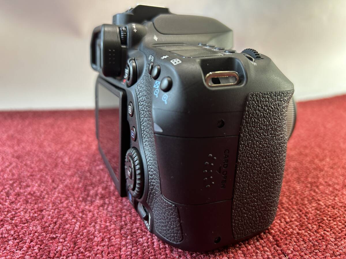 【キャノン】Canon EOS 80D +ZOOM LENS EF-S 18-55mm 1:4-5.6 IS STM の画像5