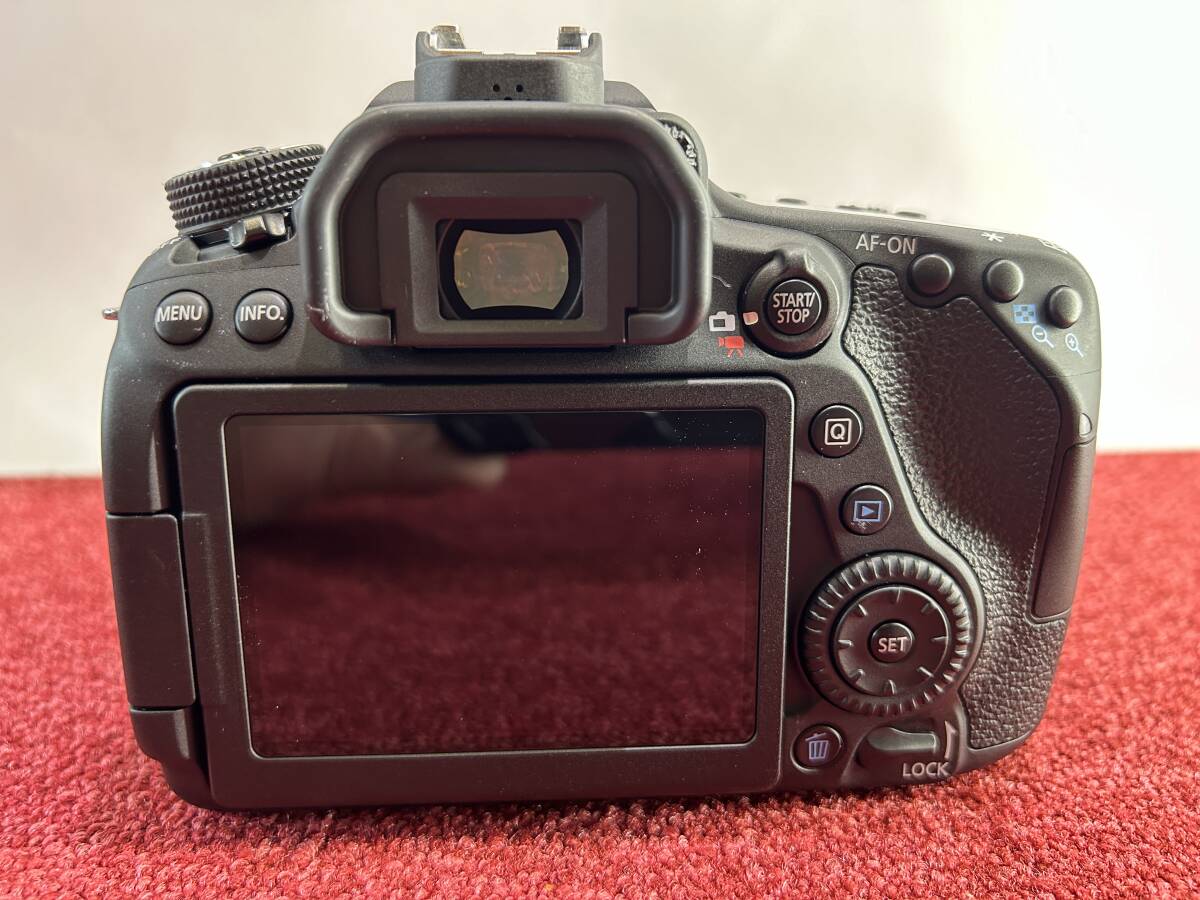 【キャノン】Canon EOS 80D +ZOOM LENS EF-S 18-55mm 1:4-5.6 IS STM_画像4