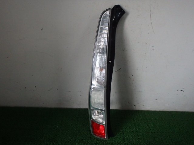 ●ステラ　LA110F　H23/5　左テールランプ　左テールライト　81560B2380　イチコー　D098　LED　LED点灯テスト済　取付問題無し_画像1