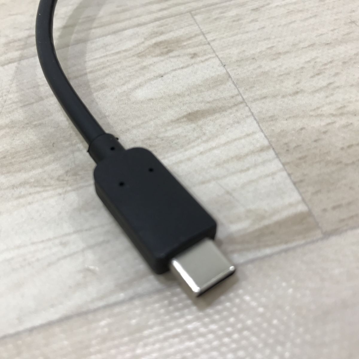 ① TOSHIBA USB-C to HDMI/VGA Travel Adapter PA5272U-1PRP ポート拡張アダプター[C3156]_画像5