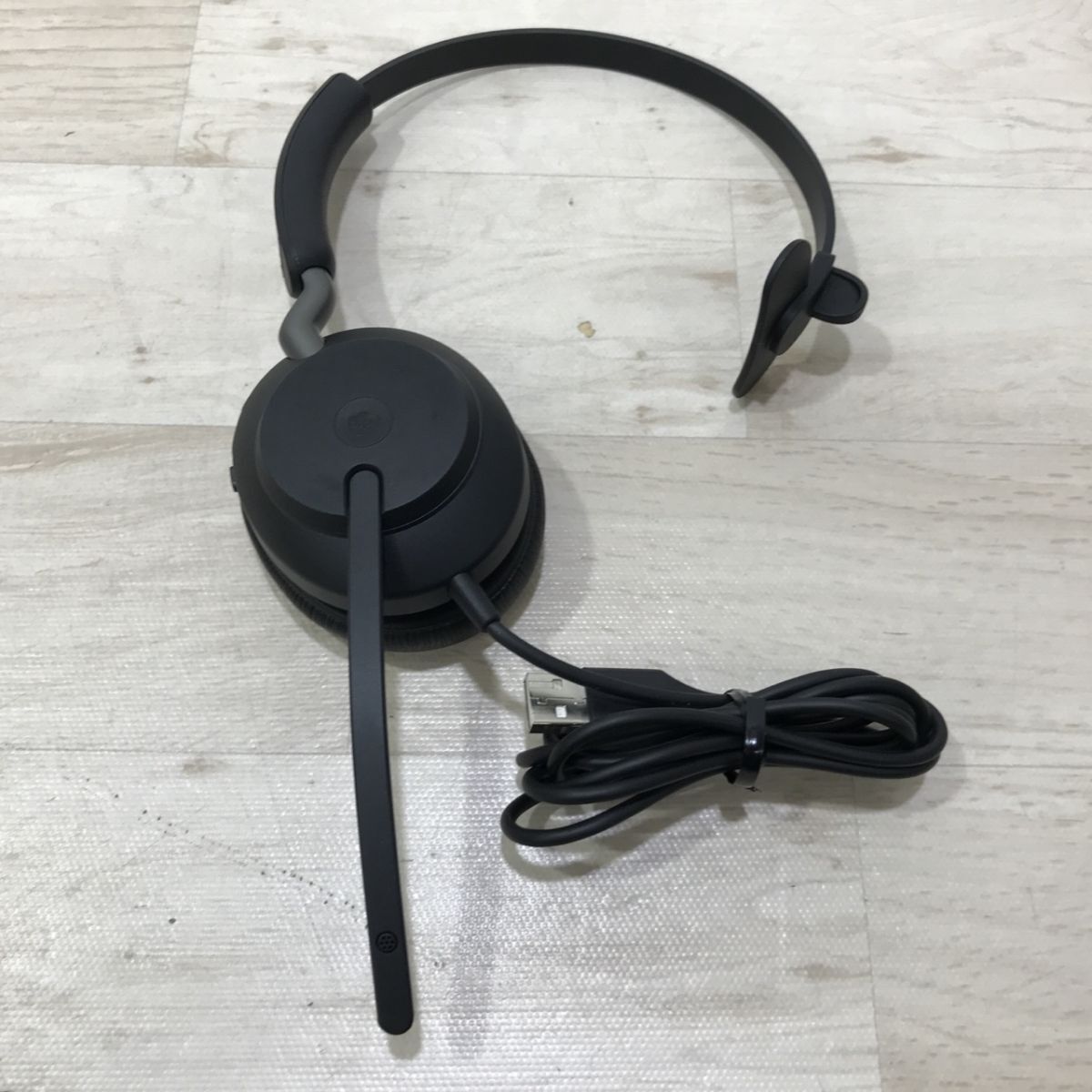 Jabra Evolve2 40 MS Mono Microsoft Teams 認定片耳ヘッドセット[C3912]の画像2