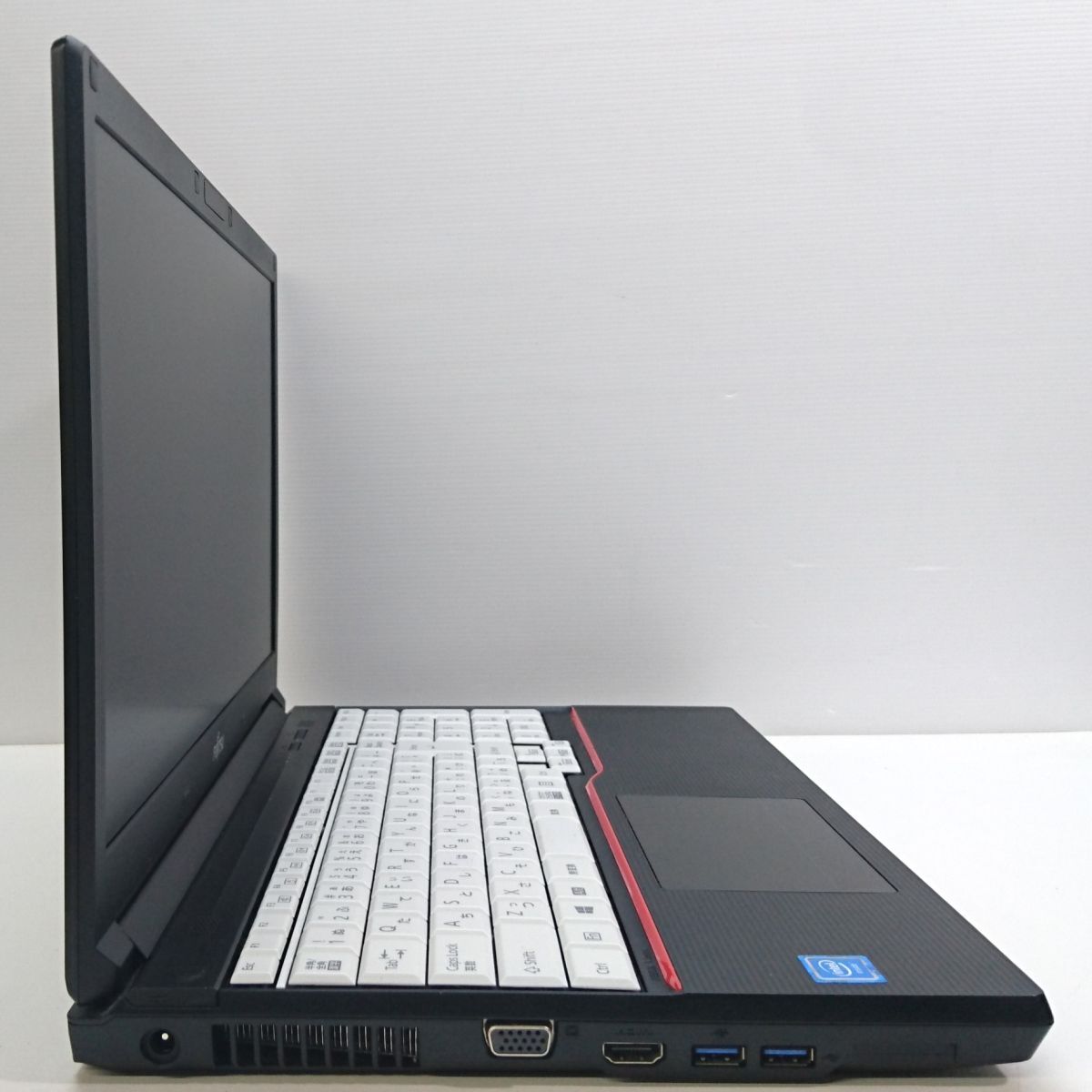 FUJITSU 15.6 дюймовый LIFEBOOK A574/MX Win11/Celeron 2950M [M8034]