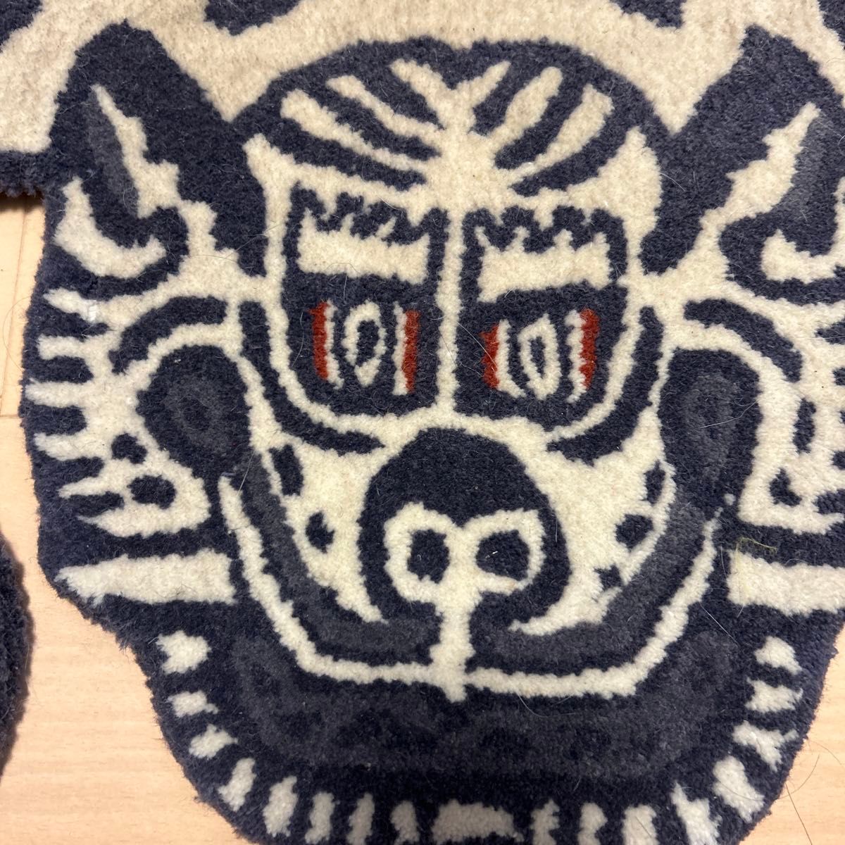 DETAIL ラグ カーペット 絨毯 トラ 厚手 105×62cm チべタン タイガーラグTIBETAN TIGER RUG S 