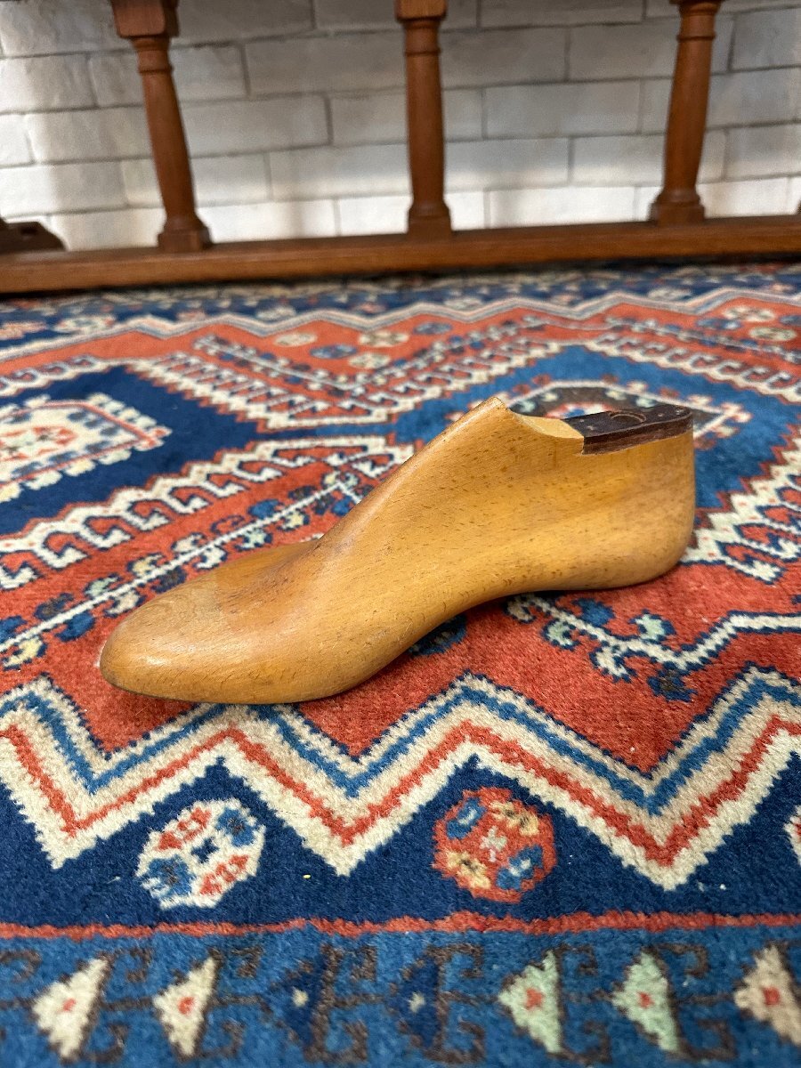 4982 ドイツ アンティーク 木型 靴型 右足 オブジェ カントリー 1900年代 インダストリアル レディース 足長25cm 幅8cm 高さ10cm baa_画像1