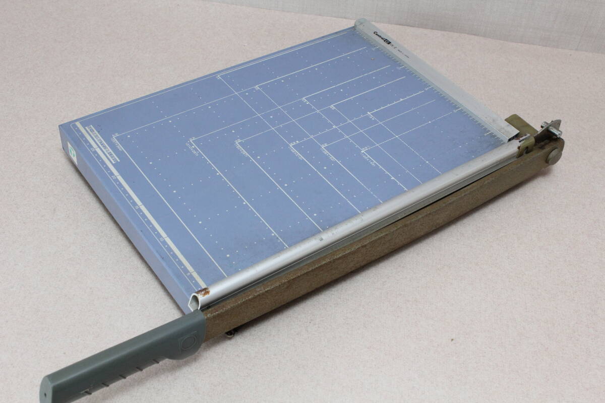 ☆★ic■セントラル PAPER CUTTER ペーパーカッター 裁断機 CS-2 日本製 事務用品 事務機器の画像2