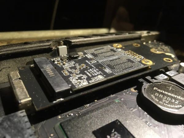 新品良品即決■送料無料 7+17 ピン mSATA SSD SATA アダプター カード 2012 MacBook Pro A1398 A1425 MC976の画像8