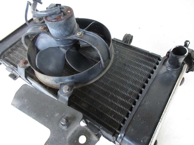 [ used ] Magna 250 MC29 original radiator thermostat sub tanker plumbing set 