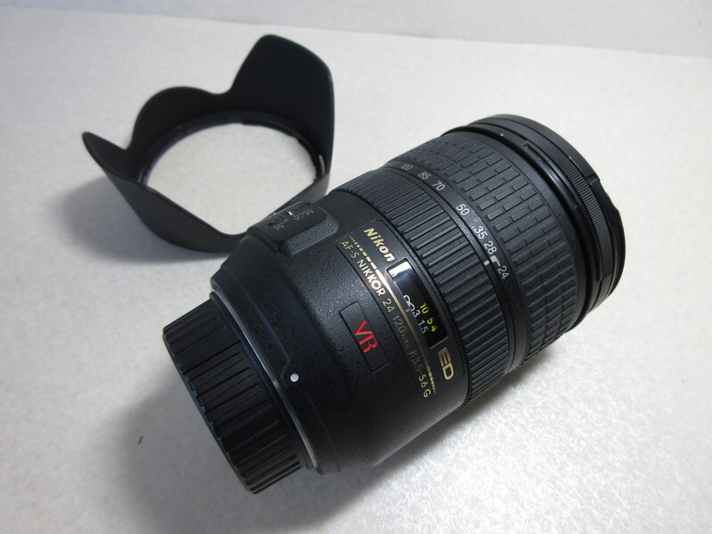 【中古】ニコン AF-S NIKKOR 24-120mm 1:3.5-5.6G ニッコールレンズの画像1