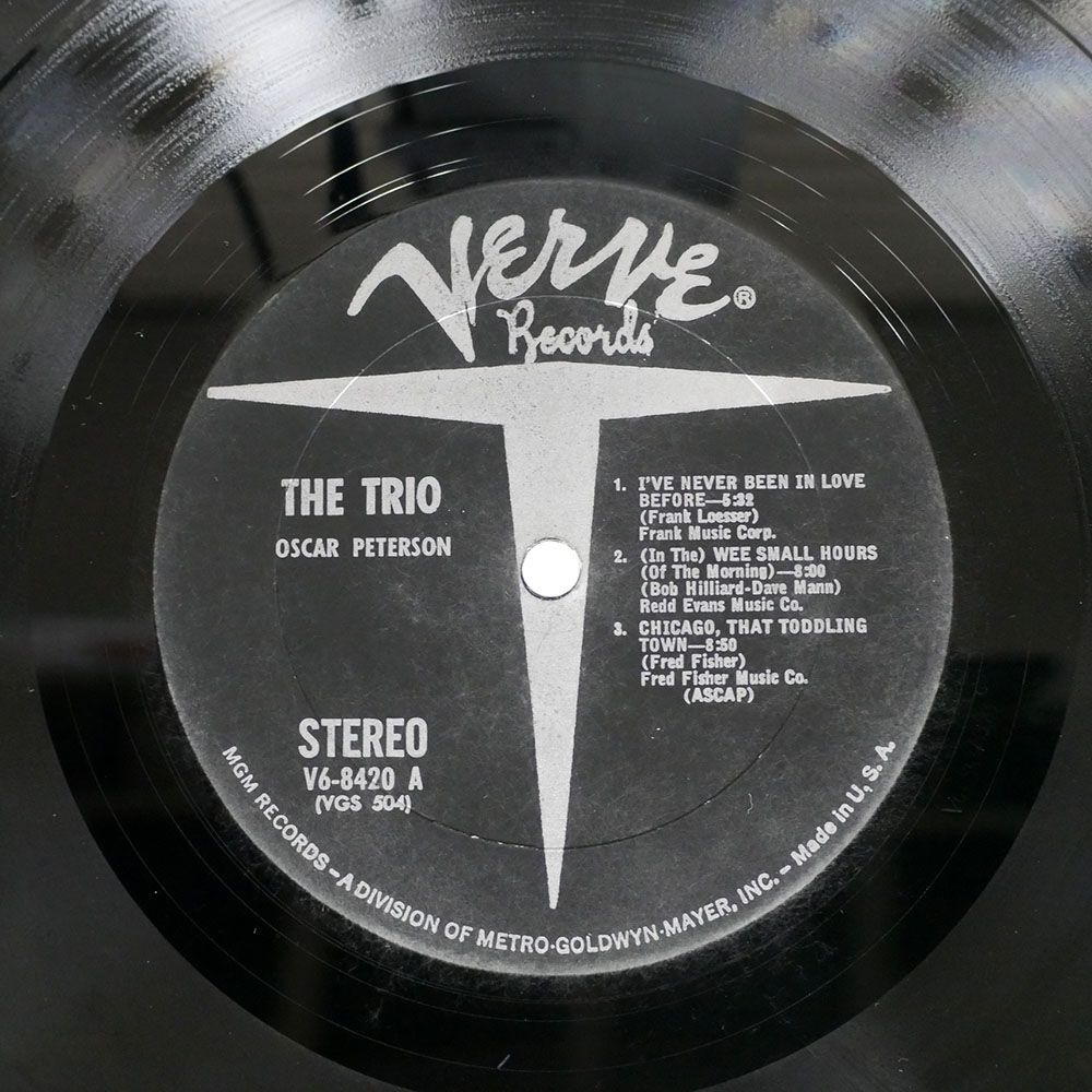 米 OSCAR PETERSON/TRIO - LIVE FROM CHICAGO/VERVE V68420 LPの画像2