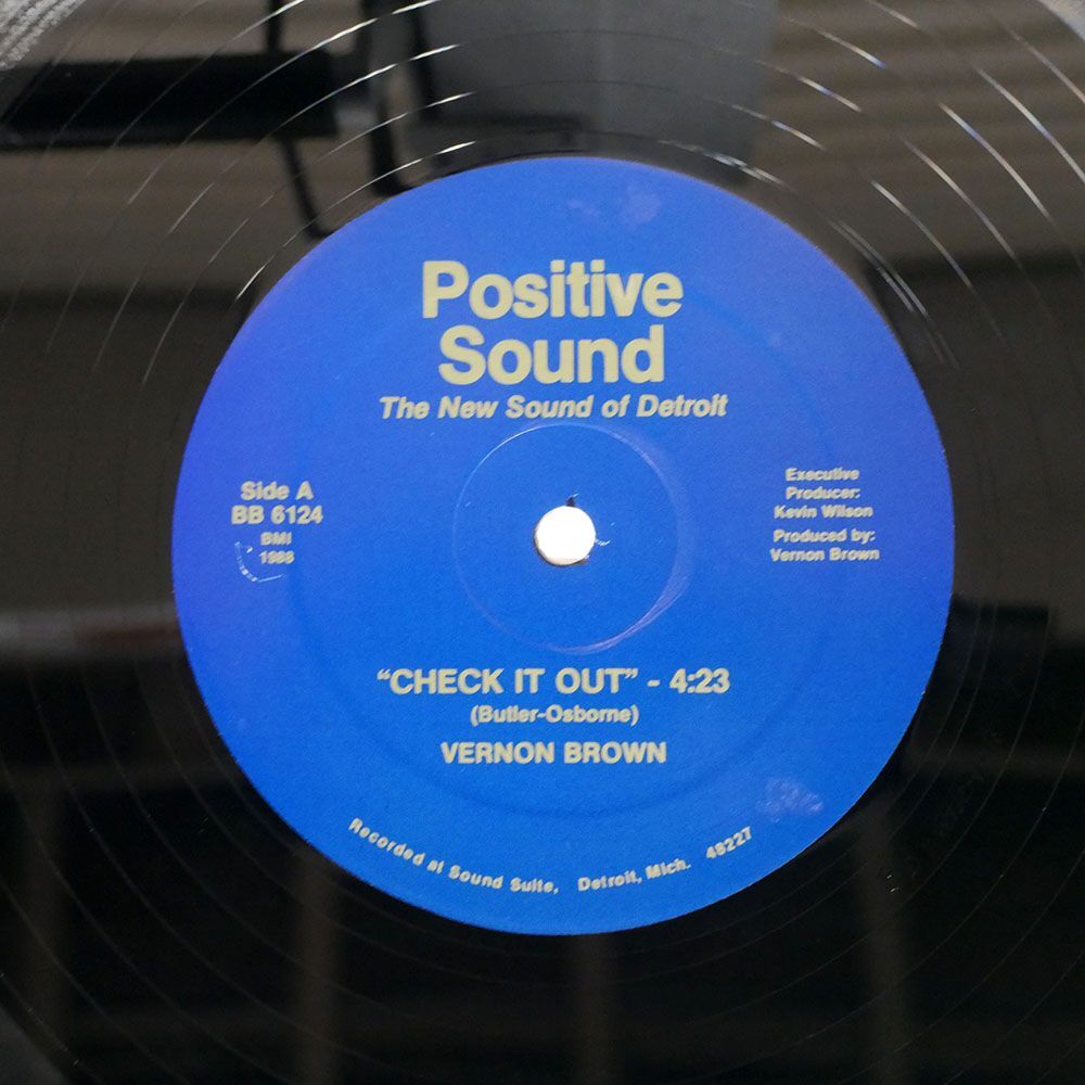 VERNON BROWN/CHECK IT OUT/POSITIVE SOUND BB 6124 12_画像1