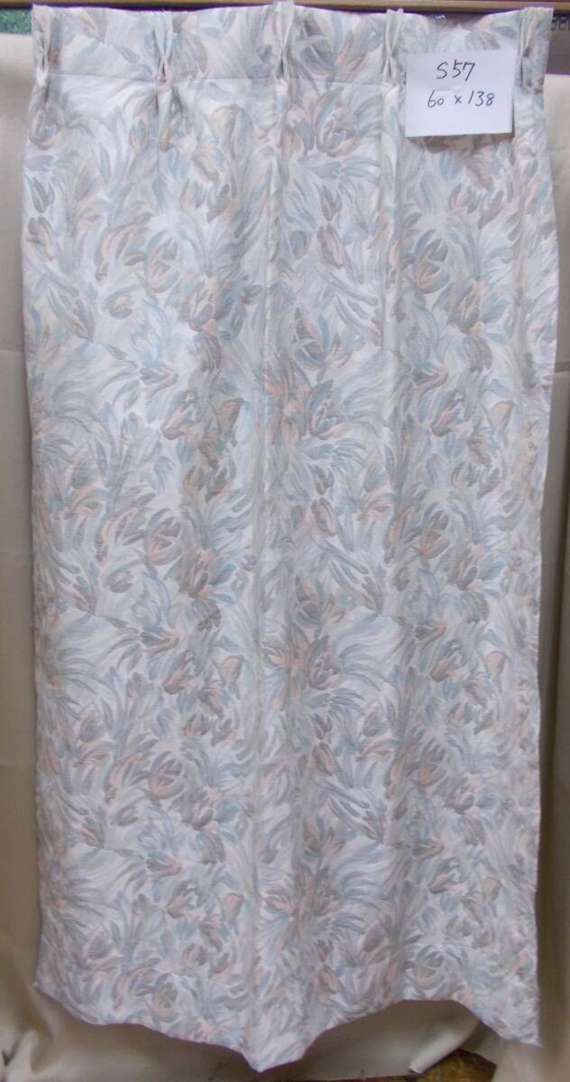 厚地カーテン　巾60×高さ136cm　ドレープカーテン　オーダーカーテンの展示見本品の処分　S-57_画像3