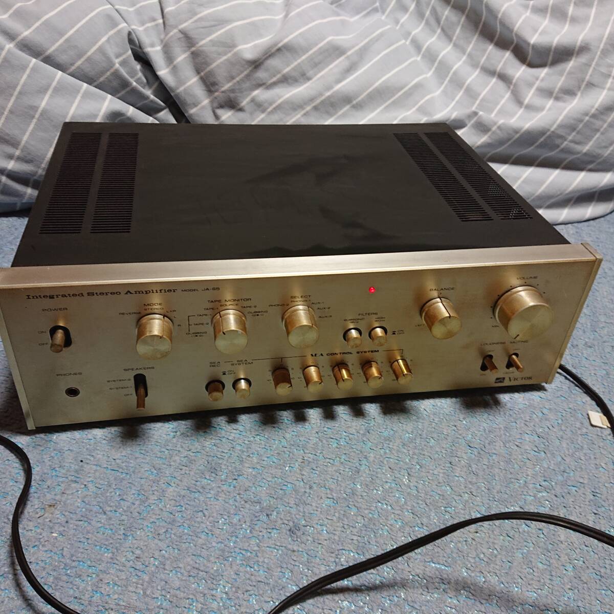 Pioneer パイオニア　PL-1200　ターンテーブル　レコードプレイヤー　 昭和レトロ 電源入る事は確認しましたがそれ以上は不明です。_画像1