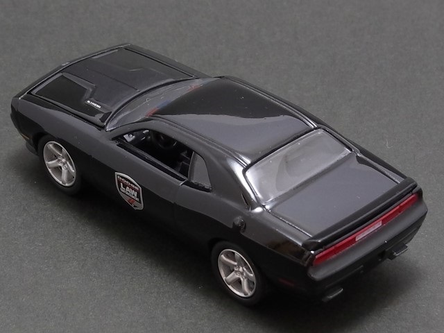 ★★★日曜夜★ルース★2010 DODGE CHALLENGER SRT8★DODGE LAW ENFORCEMENT★POLICE SHOW CAR★HOT PURSUIT SERIES 8★GREENLIGHT★1/64_画像2