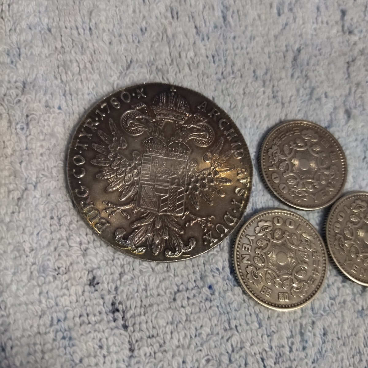  Japan Australia phoenix 100 jpy silver coin Mali a*terejia silver coin coin old coin 