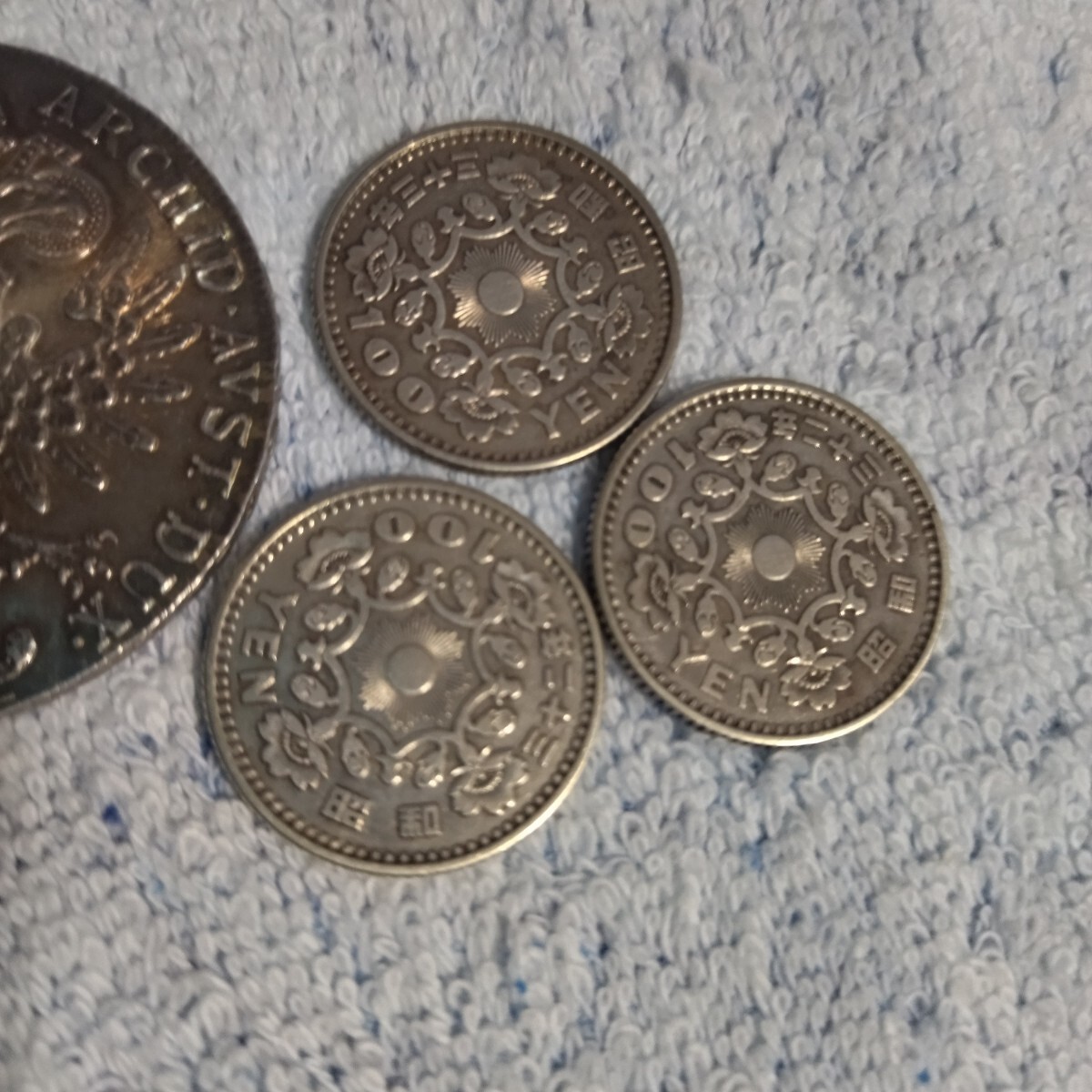  Japan Australia phoenix 100 jpy silver coin Mali a*terejia silver coin coin old coin 