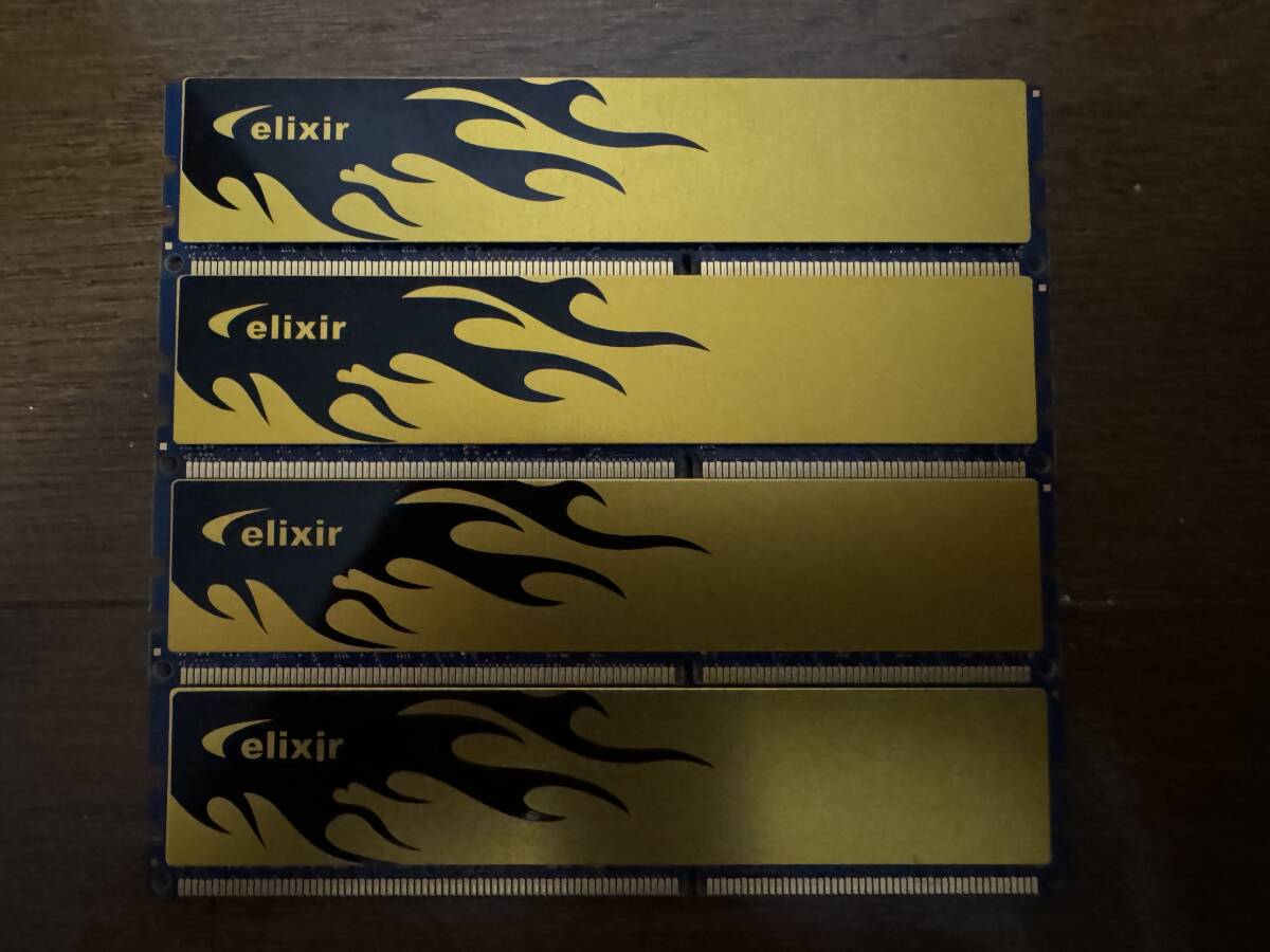 PC DDR3メモリ 16GB 4GB4枚組 CFD Elixir W3U1600HQ-4G DDR3-1600 PC3-12800 中古 即決 送料210円の画像2