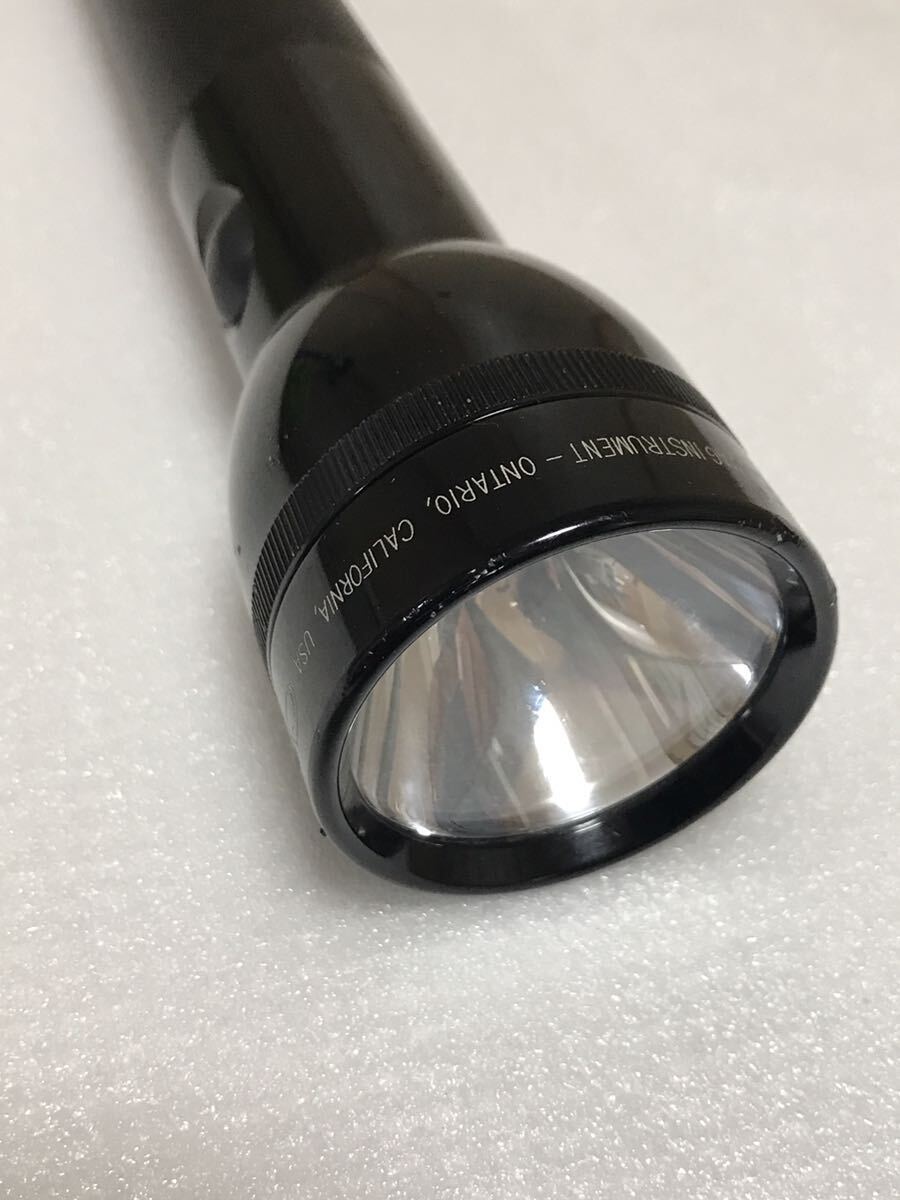  Maglite MAG-LITE мигающий свет ручной фонарь ( батарейка одиночный 1 форма ×3) общая длина примерно 31.5cm лампочка-индикатор подтверждено уличный б/у текущее состояние товар 