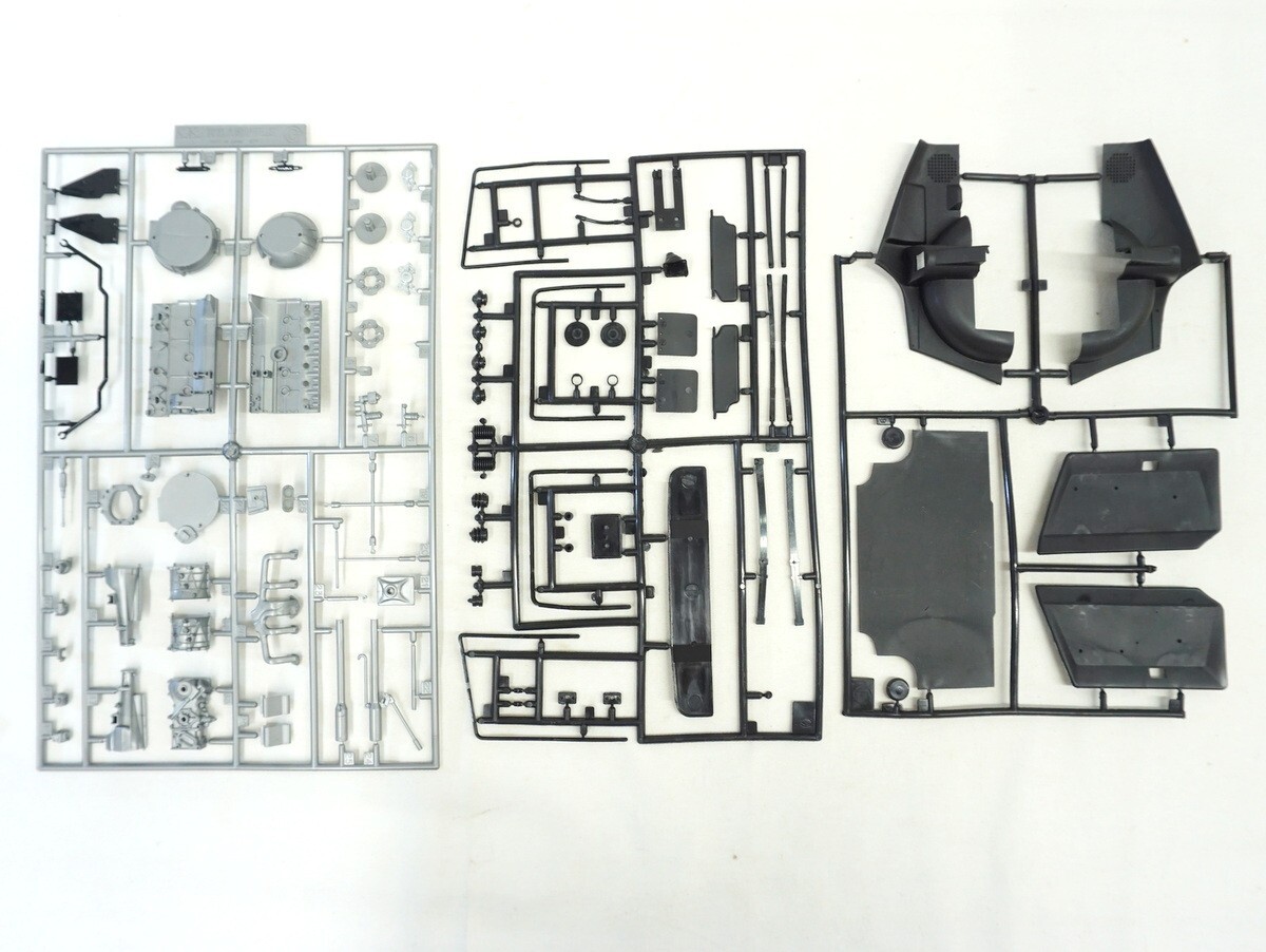 1000 jpy start plastic model TAMIYA DATSUN Fairlady 240ZG selling on the market type transparent bonnet attaching 1/12 Bick scale not yet constructed 4 BB30035