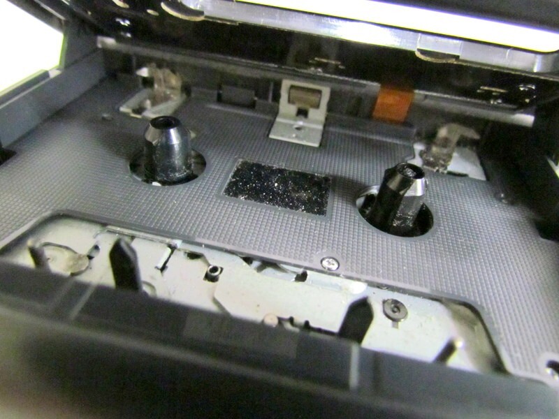 1000円スタート カセットレコーダー SONY ソニー TCM-500 録音 再生用 ポータブル オーディオ機器 通電確認済 付属品有 3 A9014の画像9