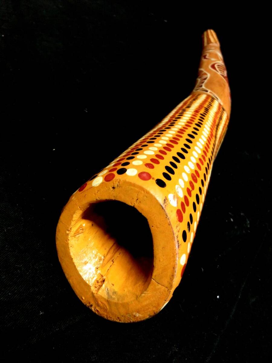 1000円スタート 楽器 ディジュリドゥ オーストラリア アボリジニ 民族楽器 木製 管楽器 先住民族 伝統楽器 全長88.5cm 3 ZZ8007の画像4