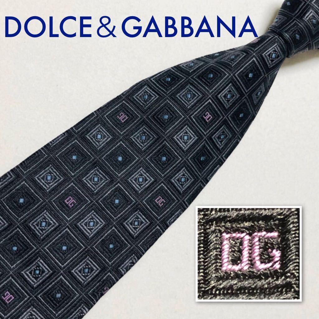 ■美品■Dolce&Gabbana ドルチェ＆ガッバーナ　ネクタイ　DGロゴ　格子　ジュエリー　総柄　シルク100% イタリア製　ブラック　ビジネス_画像1