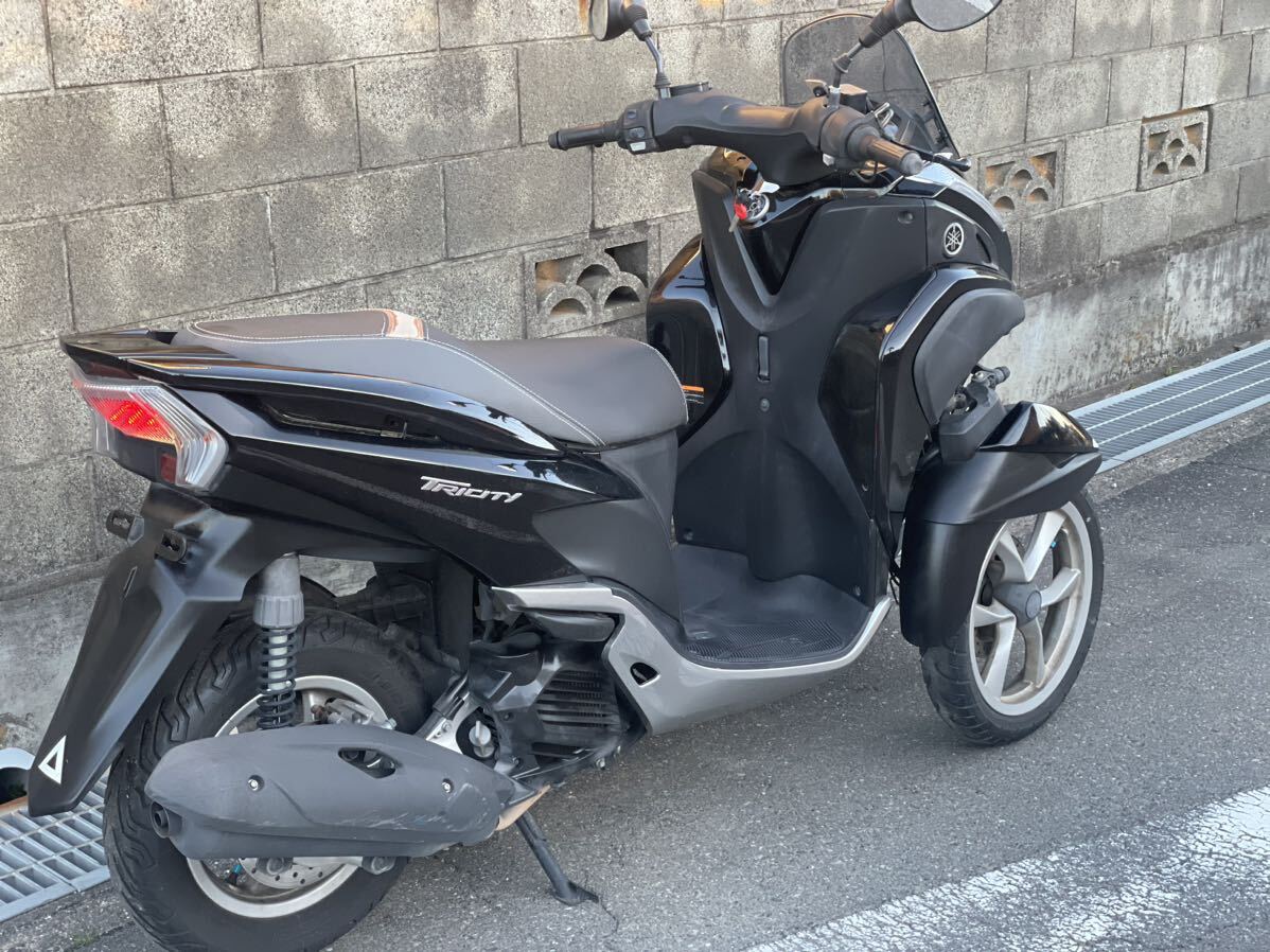 即決価格で送料無料 普通免許仕様 ワイドスペーサー トリシティ125 SE82J トライク登録 高速OK 3人乗り 即車付軽二輪の画像4