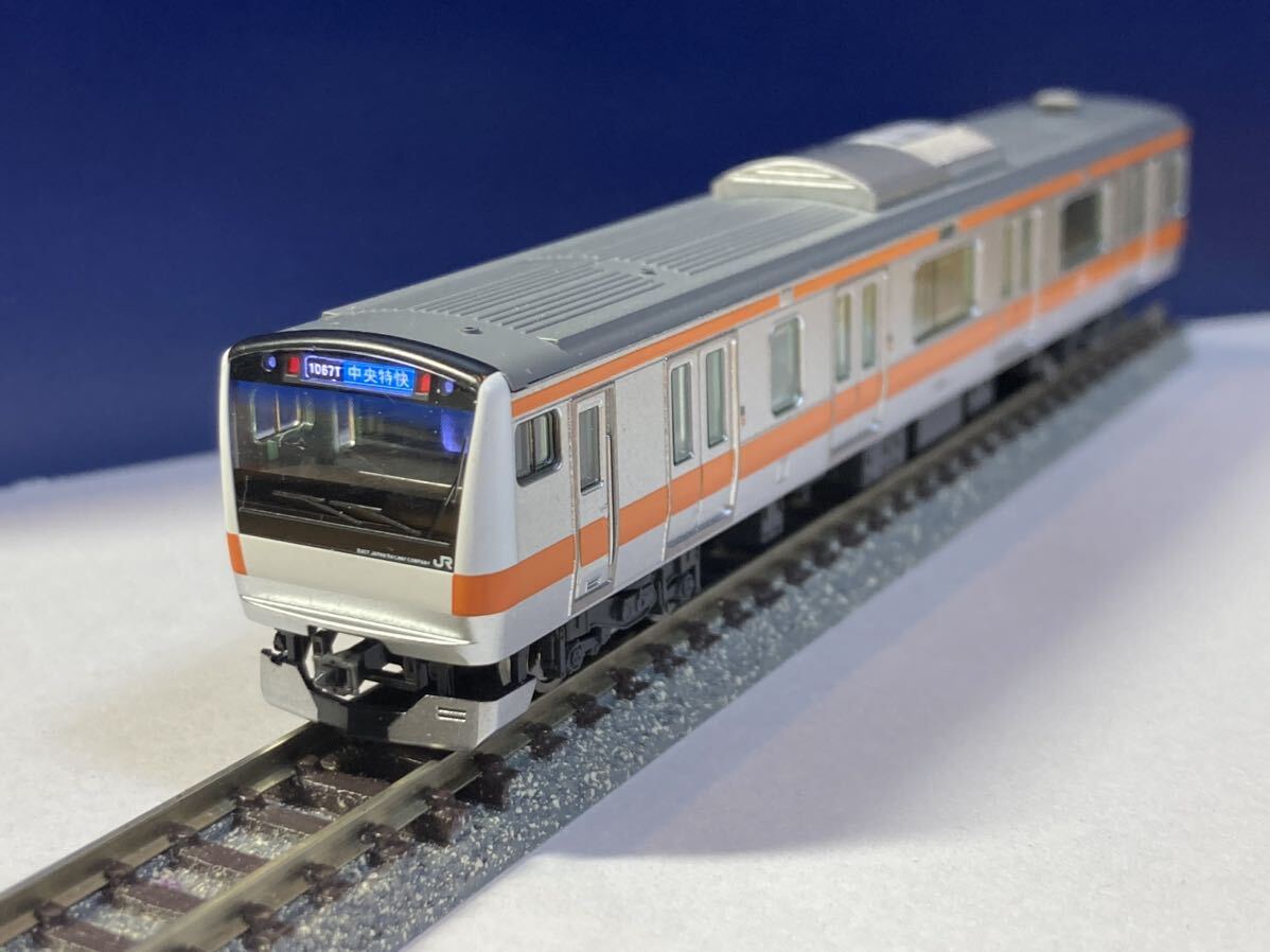 TOMIX 92336 クハE232-1 JR E233-0系通勤電車（中央線・T編成）基本セットばらし　_画像1