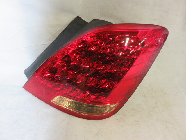 STD529 lighting OK Crown Majesta UZS186 UZS187 left right set tail lamp tail light tale lense back 