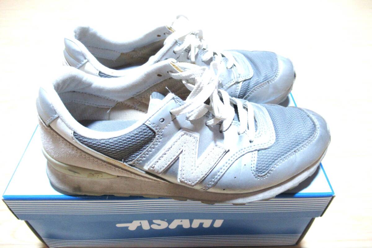 ●new balance ニューバランス WL996HN 23.5cm シルバー ニューバランス スニーカー 996 _画像3