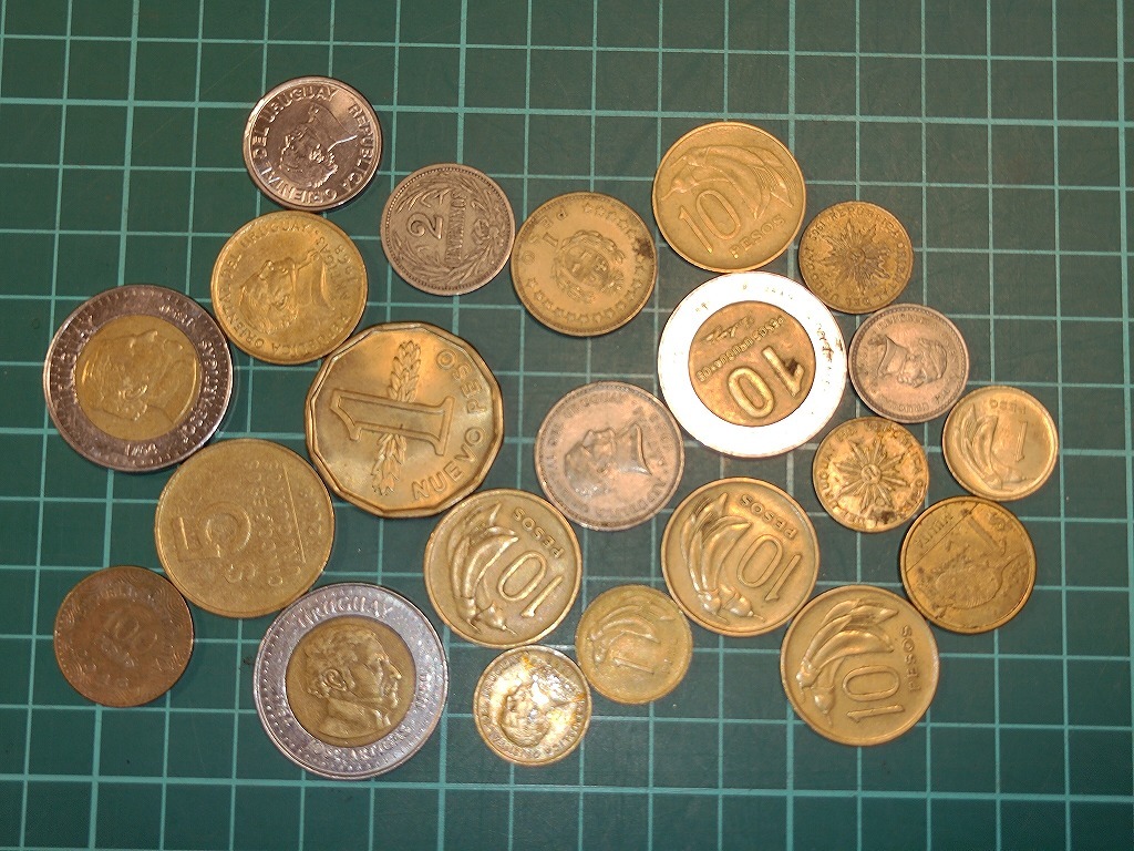 【1円スタート】ウルグアイ東方共和国 ウルグアイペソ硬貨 おまとめの画像1